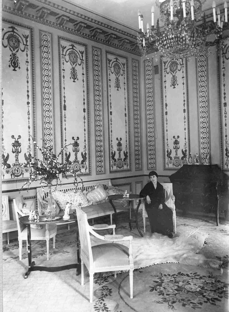 interyer-dorevolyutsionoy-kvartiry-v-peterburge-57