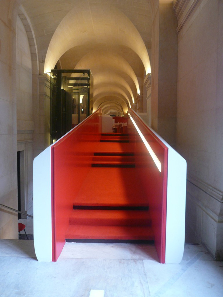 phantom-restaurant-14