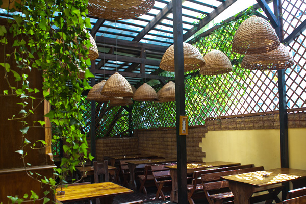 tapa-de-comida-restaurant-02