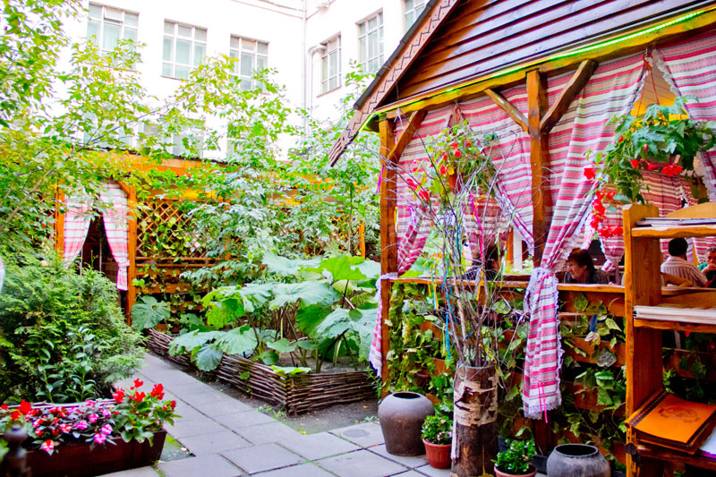 taras-bulba-restaurant-01