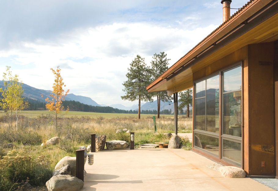wolf-creek-view-cabin-05