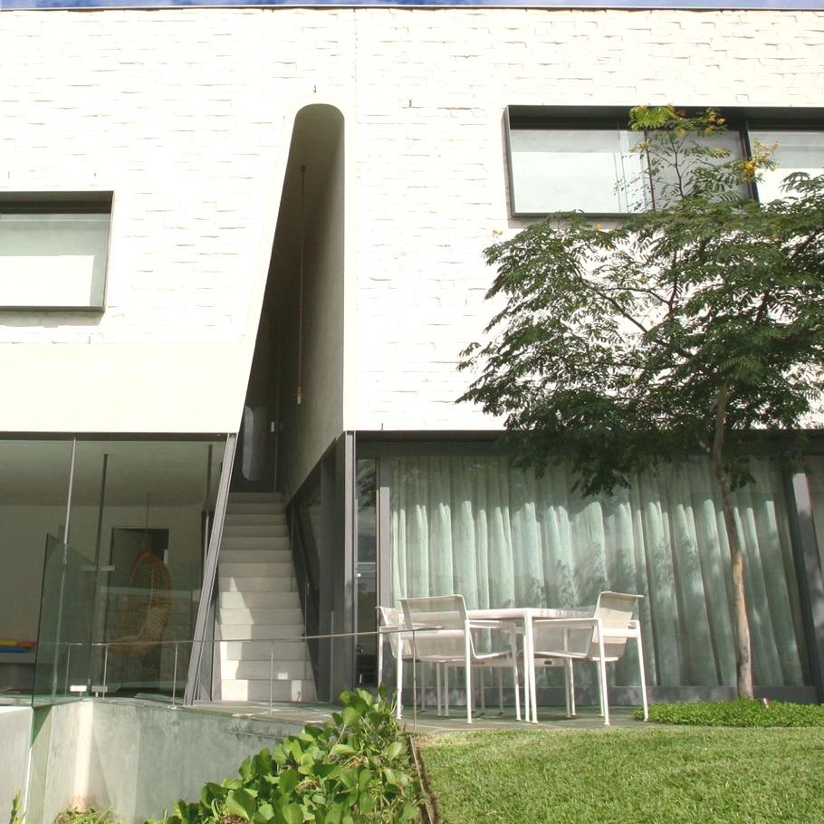 dbj-garden-house-peter-bennetts-09