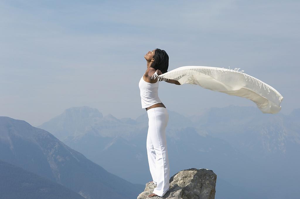 girl-on-a mountain