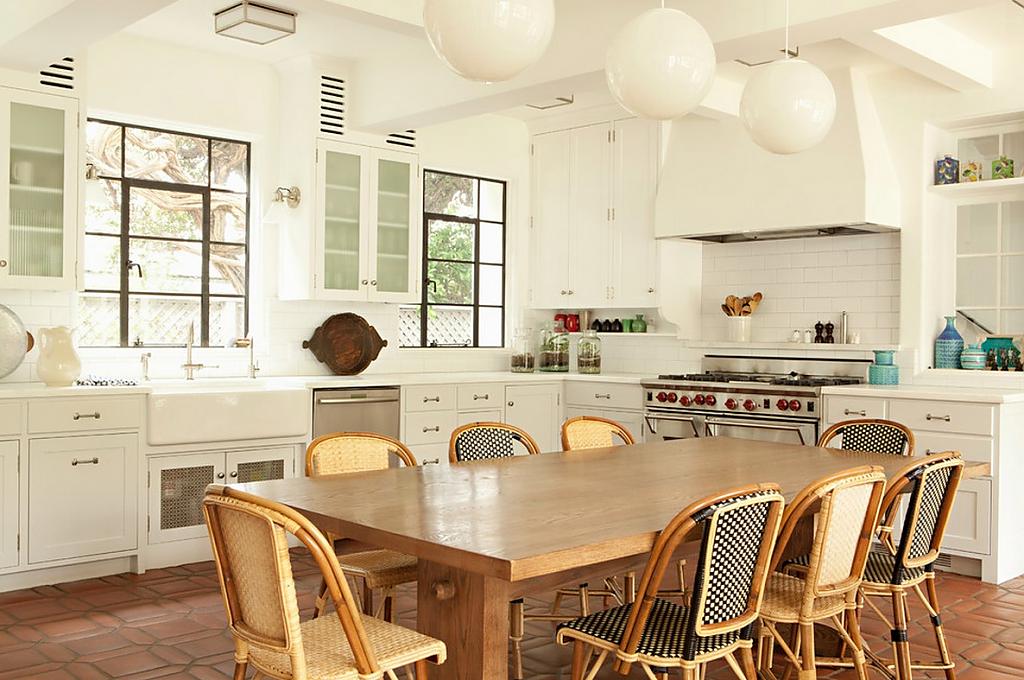 natural-light-white-kitchen
