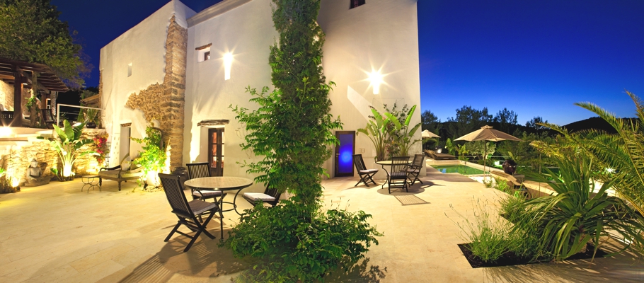 luxurious-villa-finca-ibiza-07