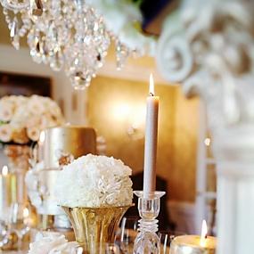 gold-and-white-wedding-ideas-26