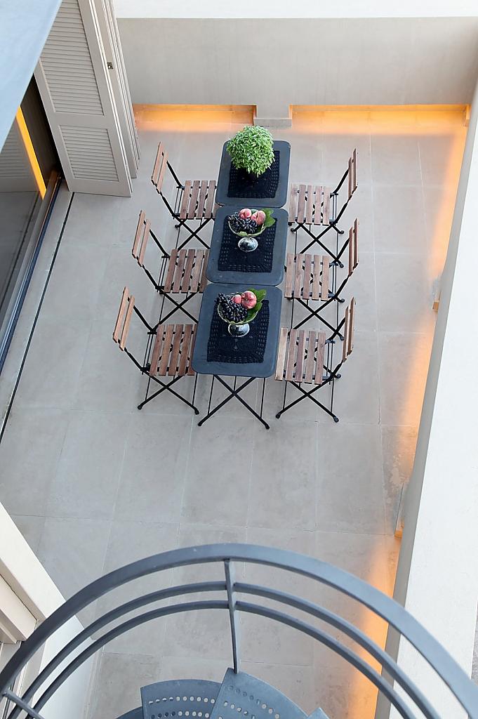 house-by-minas-kosmidis-18