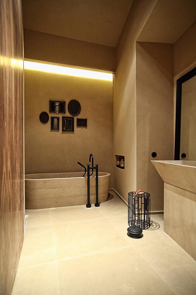house-by-minas-kosmidis-36