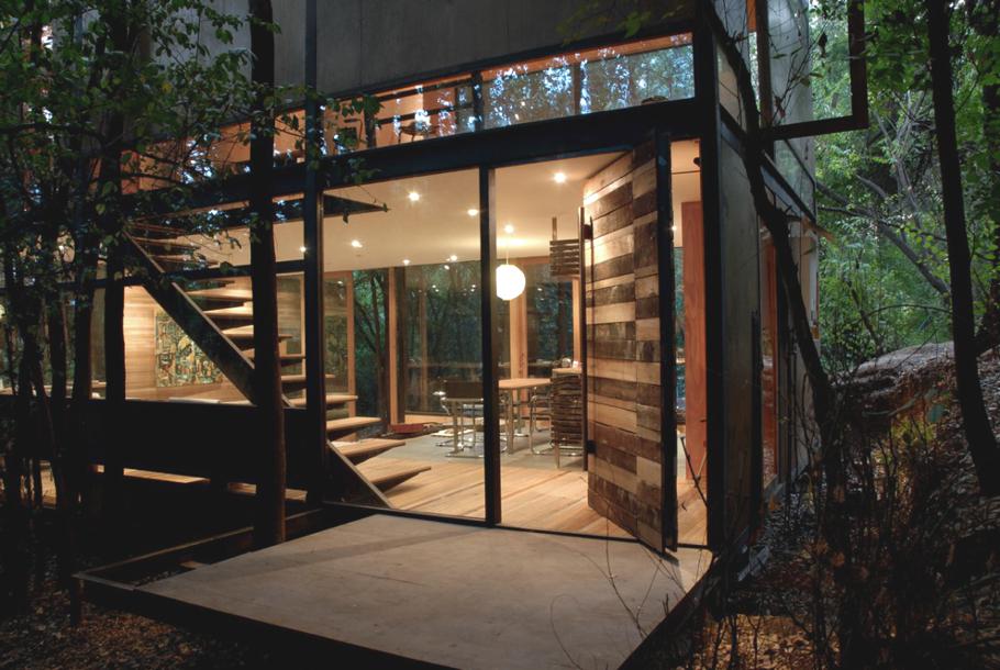house-in-the-forest-apollo-11-chile-03
