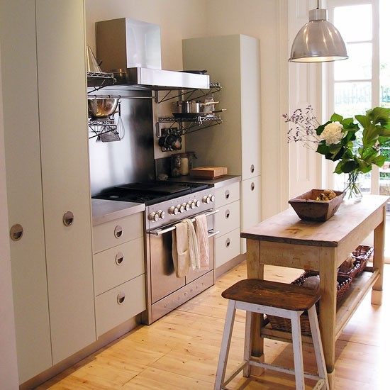 small-kitchen-design-idea-10