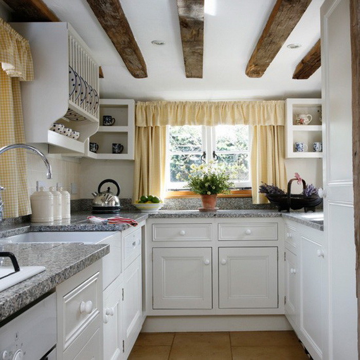 small-kitchen-design-idea-19