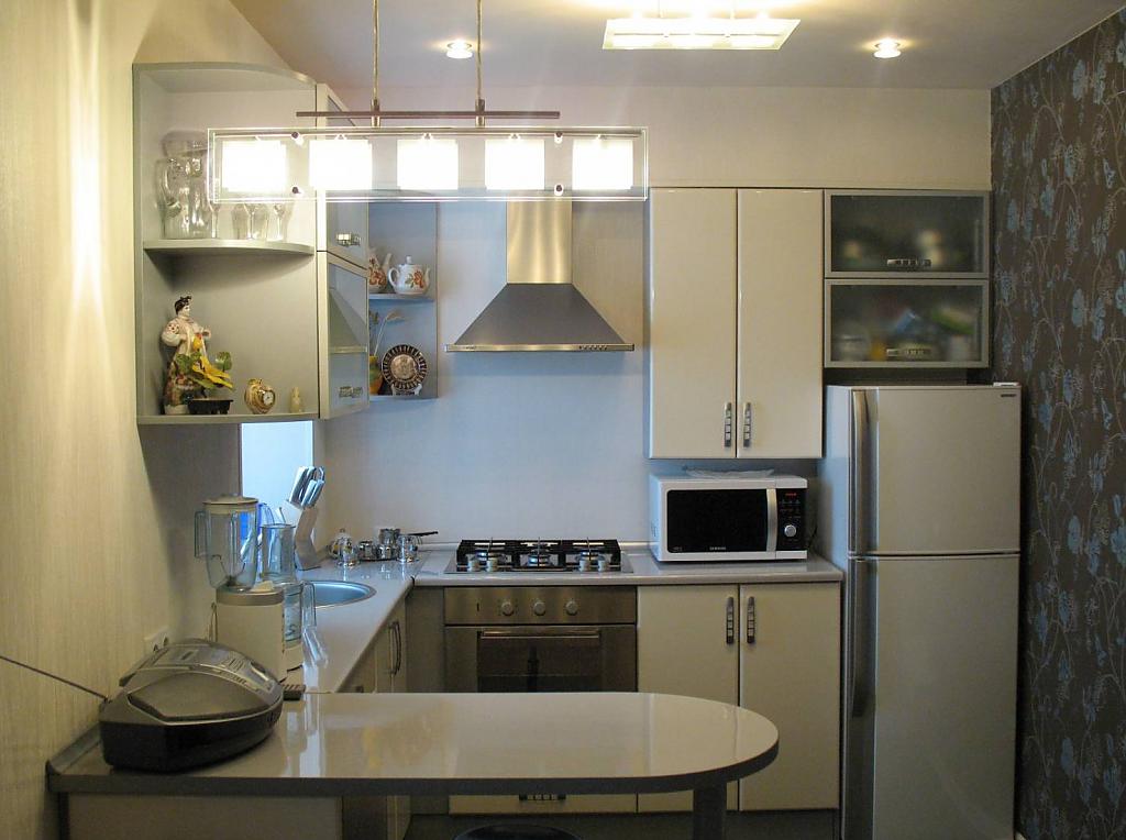 small-kitchen-design-idea-44