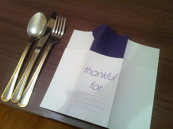 thanksgiving-table-setup-for-your-utensils-04