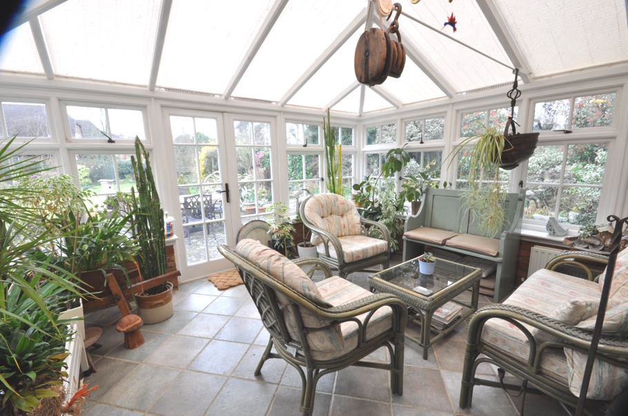 traditional-english-cottage-02