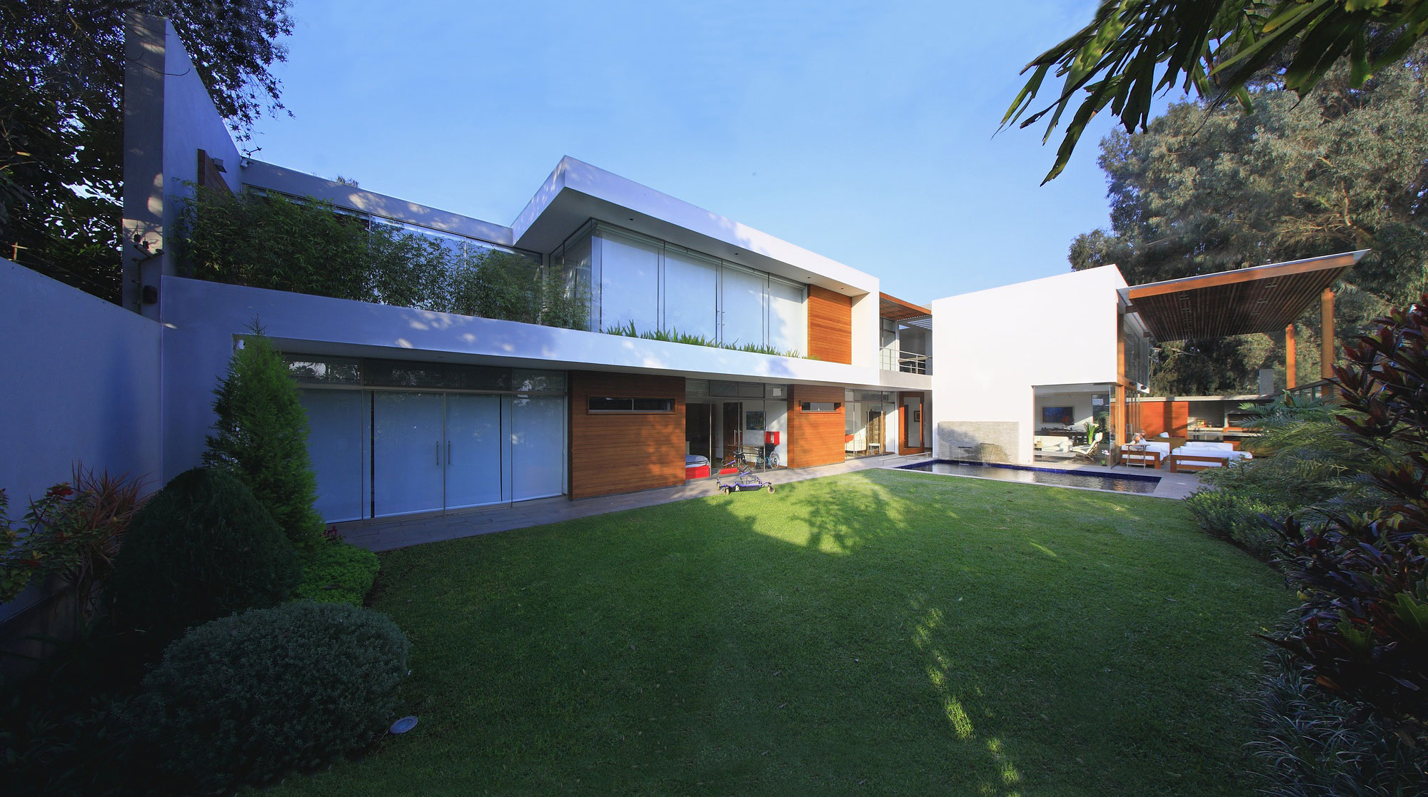 cachalotes-house-by-oscar-gonzalez-moix-02