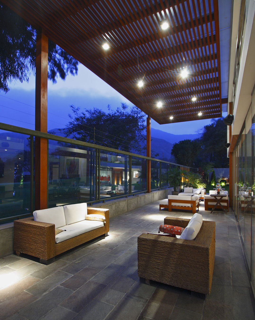 cachalotes-house-by-oscar-gonzalez-moix-12