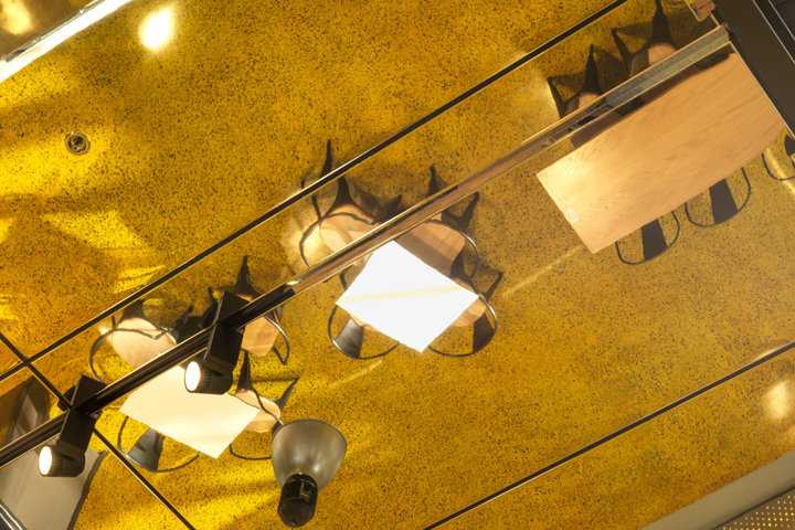 capri-on-via-roma-market-19