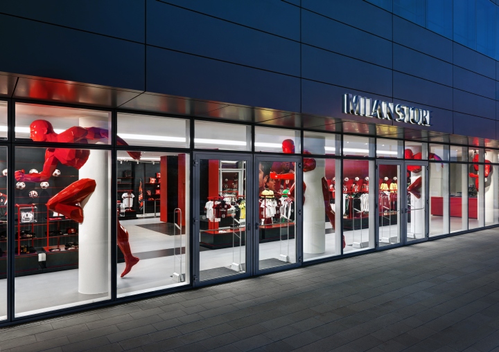 casa-milan-store-italy-13