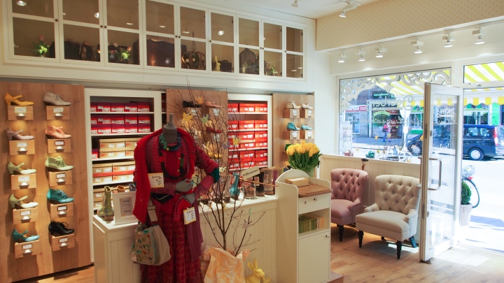 deerberg-versand-footwear-store-germany-10