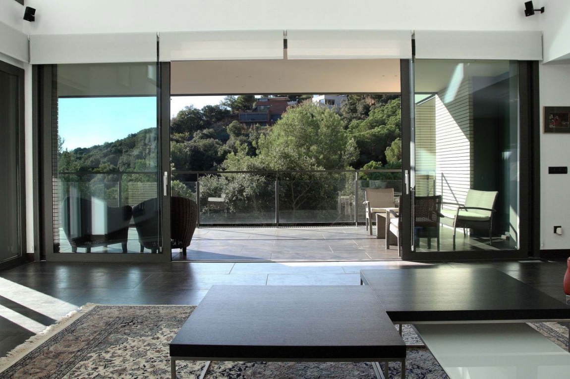 do-alella-house-by-massimo-mirtolini-12