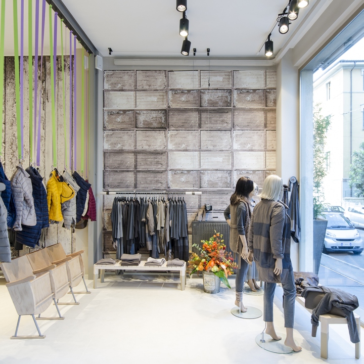 fashion-store-bergamo-italy-03