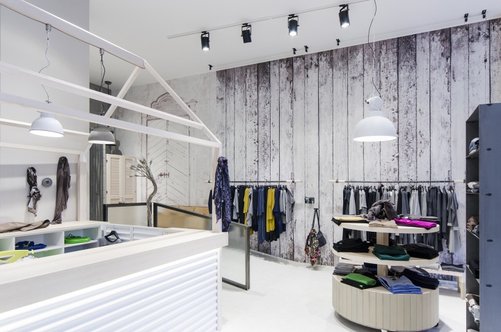 fashion-store-bergamo-italy-07