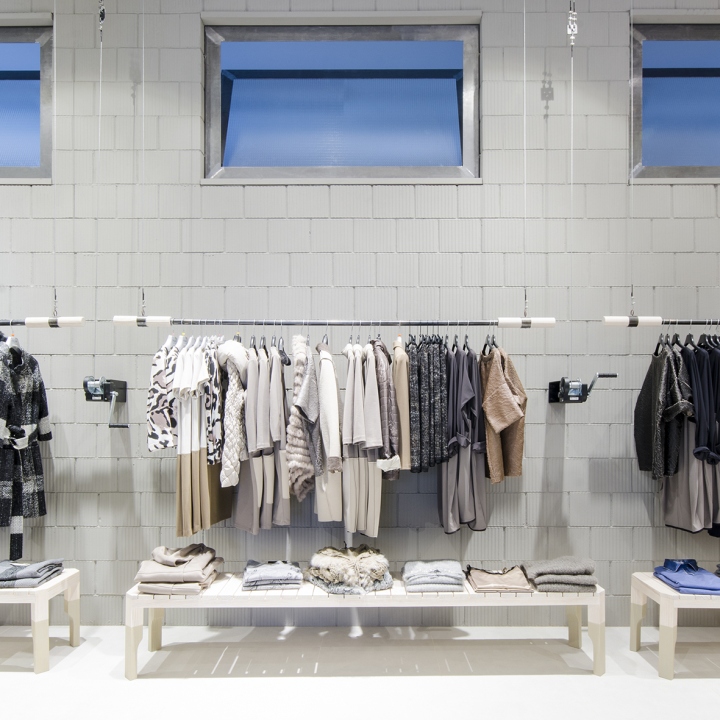 fashion-store-bergamo-italy-13