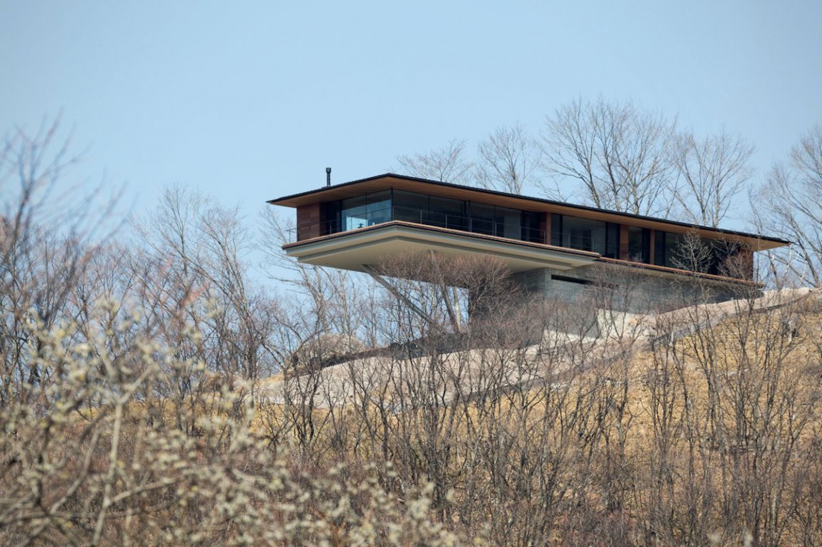 house-by-kidosaki-architects-studio-01