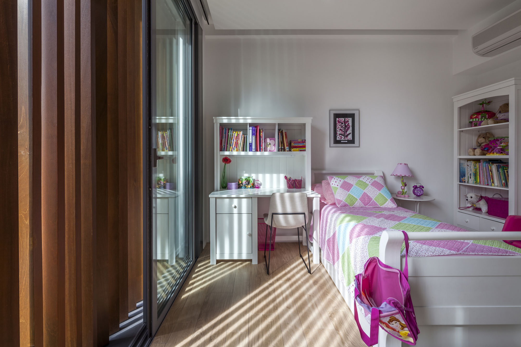 house-by-wallflower-architecture-design-09