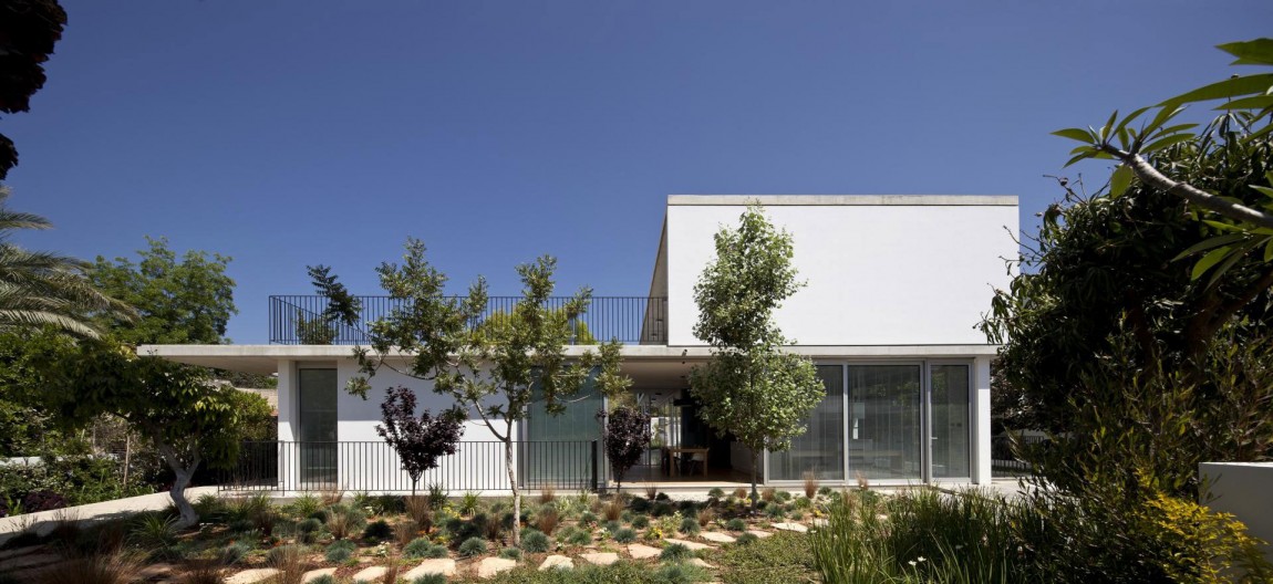 house-by-weinstein-vaadia-01