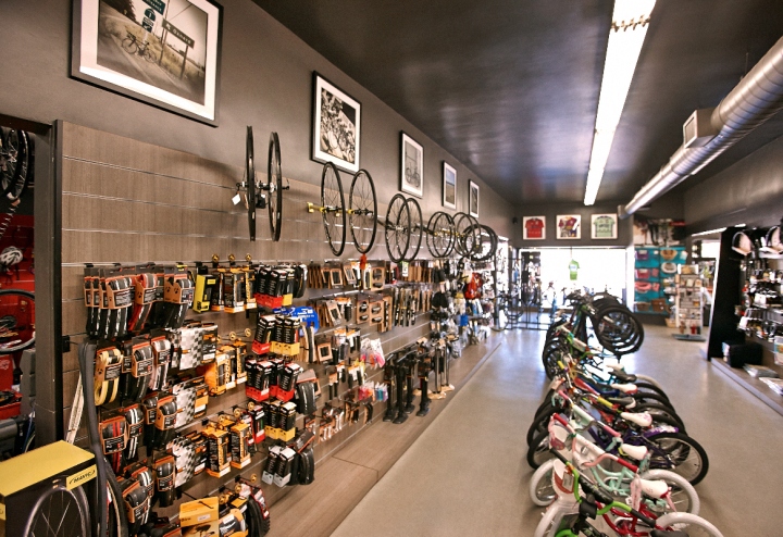i-martin-bicycle-shop-los-angeles-04