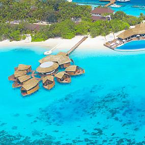 lily-beach-resort-spa-in-the-maldives-02