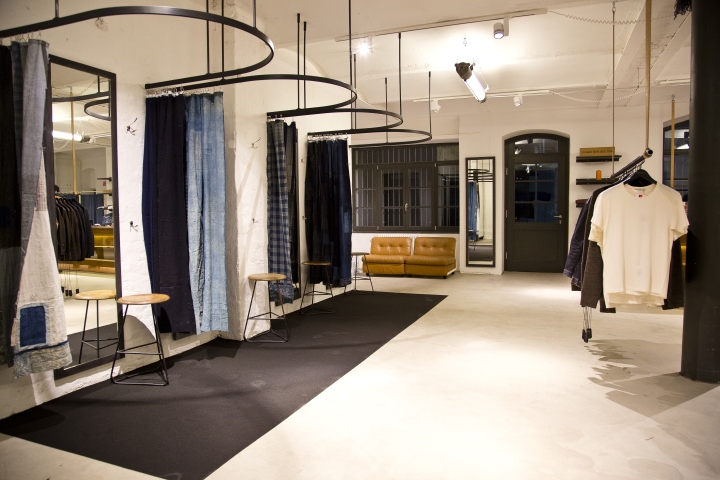 nudie-jeans-repair-shop-04