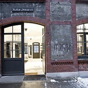 nudie-jeans-repair-shop-16