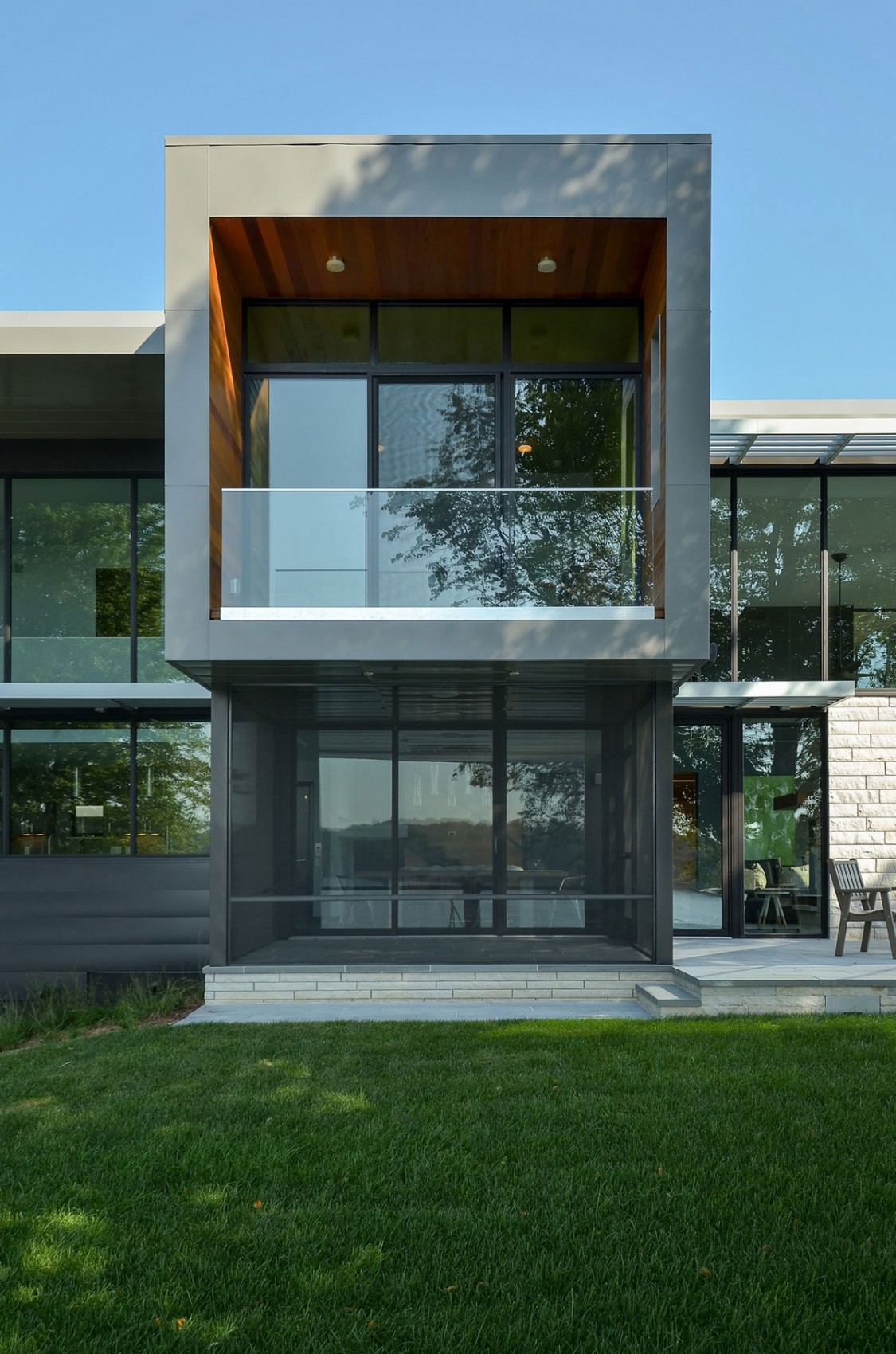 residence-by-rosenow-peterson-06