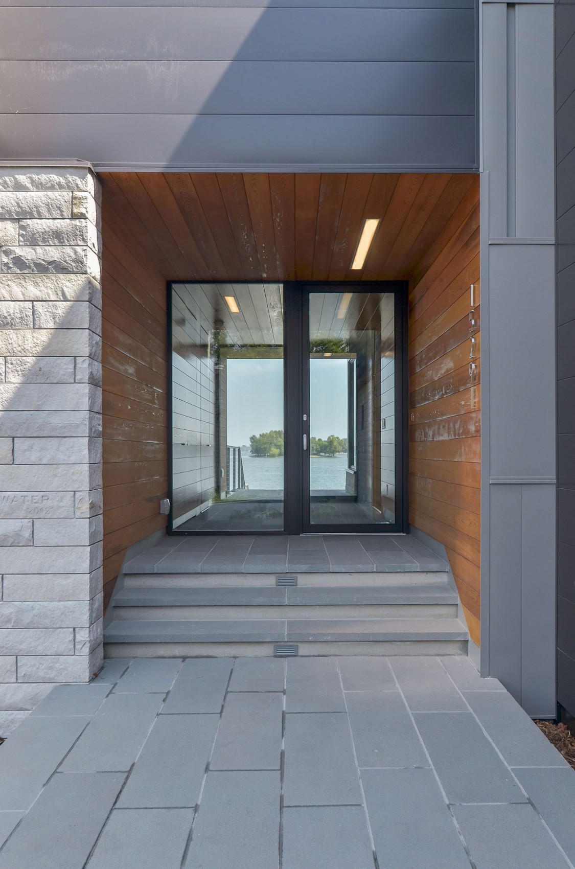 residence-by-rosenow-peterson-09