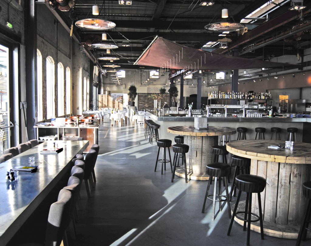 restaurant-stork-02