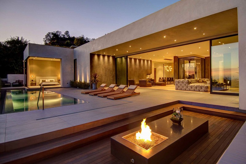 spectacular-views-over-los-angeles-01