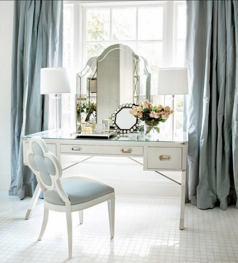 table-for-cosmetics-28