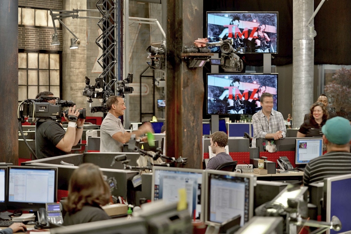 tmz-newsroom-los-angeles-04