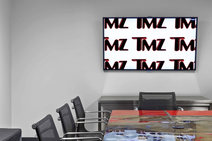 tmz-newsroom-los-angeles-08