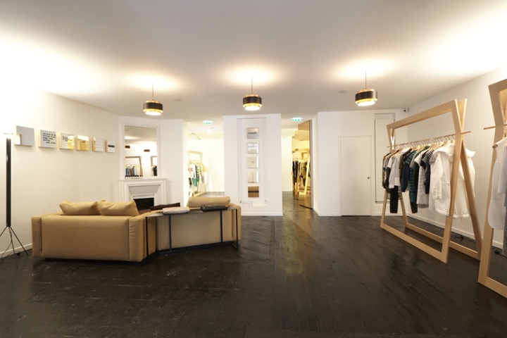 tom-greyhound-boutique-paris-france-04