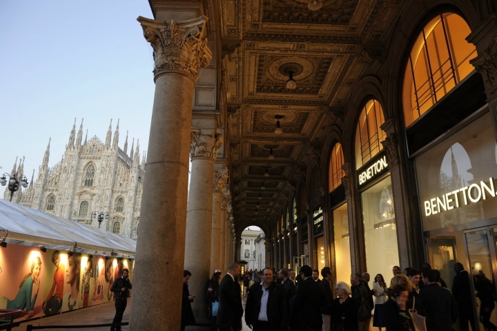 united-colors-of-benetton-store-milan-italy-07