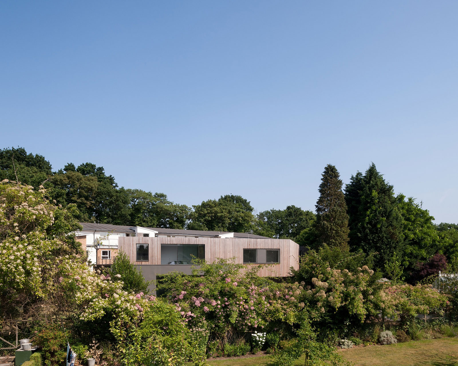 wedge-house-by-soup-architects-01