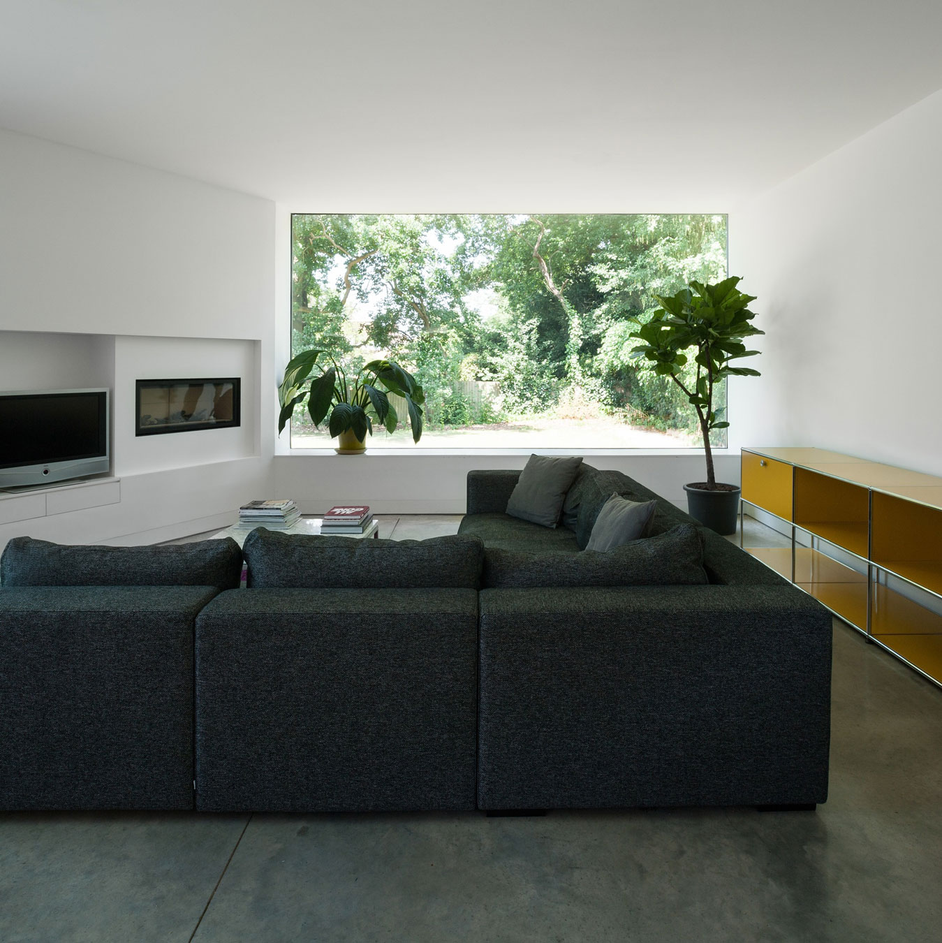 wedge-house-by-soup-architects-13