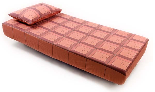 awesome-bed-toppings-02