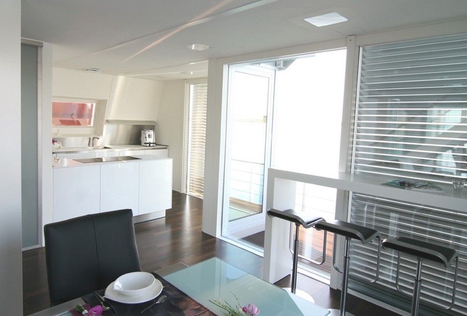 floating-home-in-the-lusatian-lake-district-germany-08