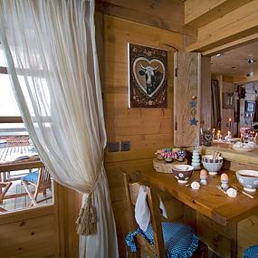 Дома в стиле альпийского шале