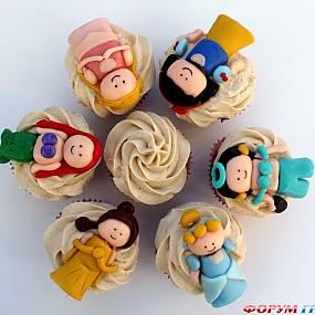 disney-cake-cupcake-ideas-39