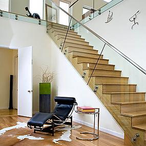 glass-staircase-walls-stand-7